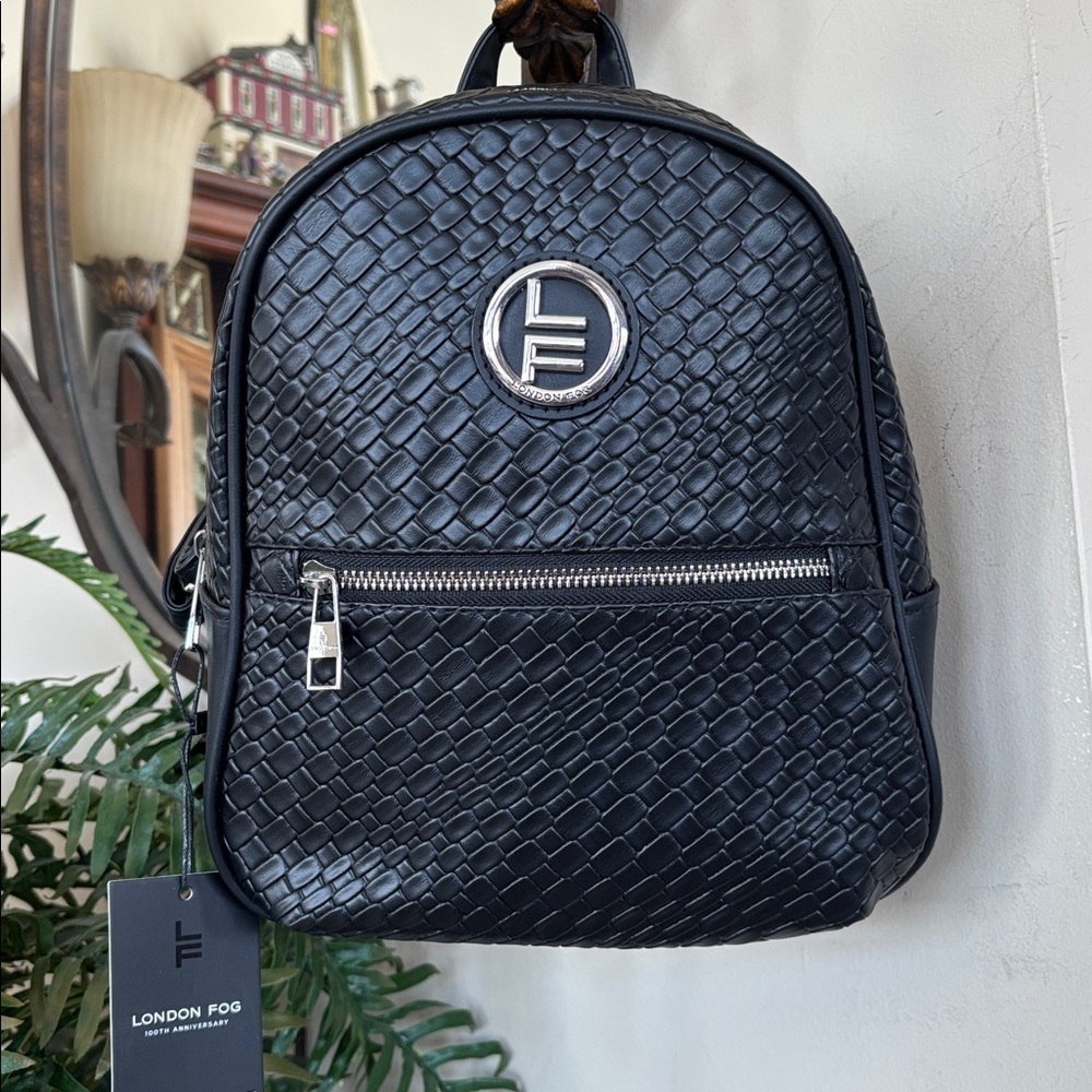 Brand New London Fog Bowery Medium Size Woven Zip Backpack Black Vegan Leather